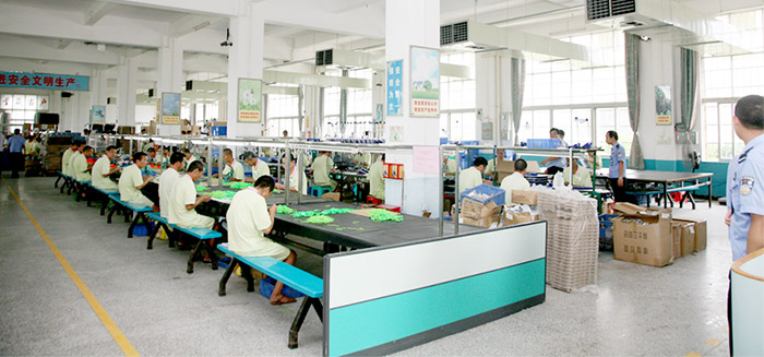 廣東某女子戒毒所生產(chǎn)車間選擇星科環(huán)?？照{(diào)冷風機