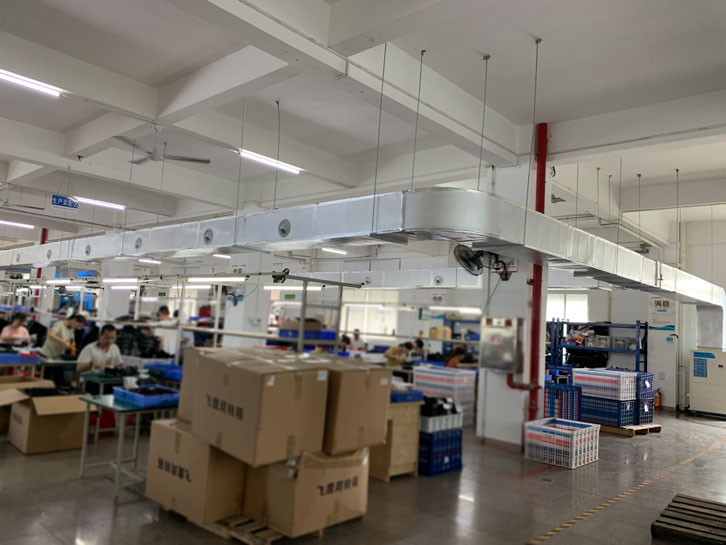 工業(yè)省電空調(diào)應用于注塑廠車間降溫